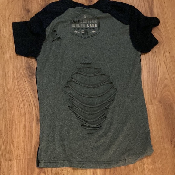 Affliction Tee - Picture 3 of 4